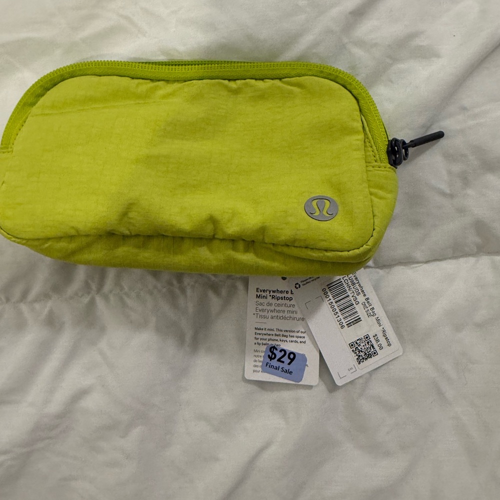 NWT lululemon everywhere belt bag mini